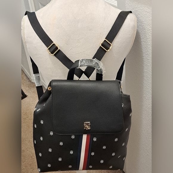 NWT Tommy Hilfiger Trendy Backpack  11\